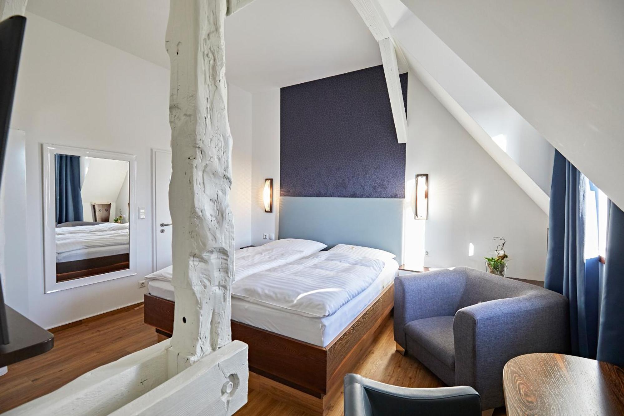 Hotel Zur Wartburg Rheda-Wiedenbrueck Ngoại thất bức ảnh